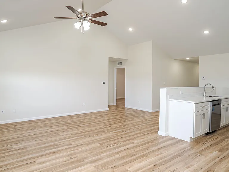 Icon Townhomes — Photo 74