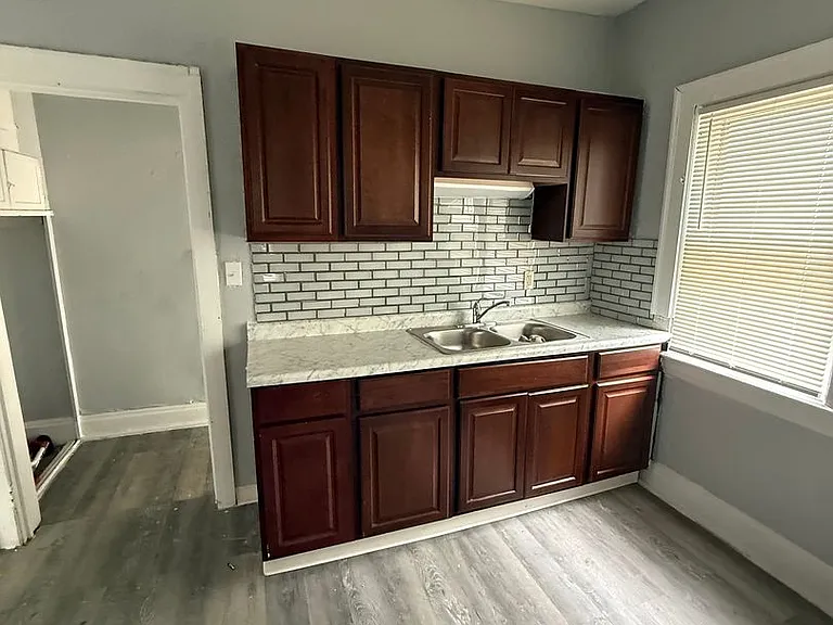 13200 Horner Ave — Photo 2