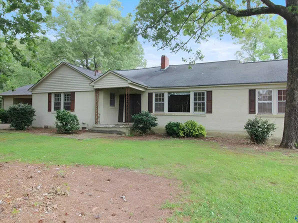 702 Tidmore Bend Rd, Gadsden, AL 35901