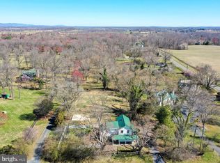 3079 Rectortown Rd, Marshall, VA 20115