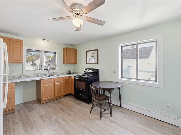 4th image of 19 Essex St