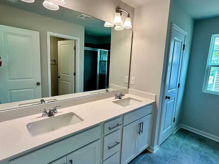 2209 Cape May Ln — Photo 27