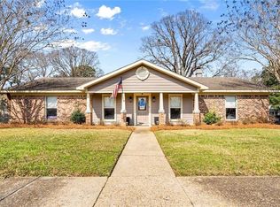 6000 Maplecrest Ct, Mobile, AL 36609