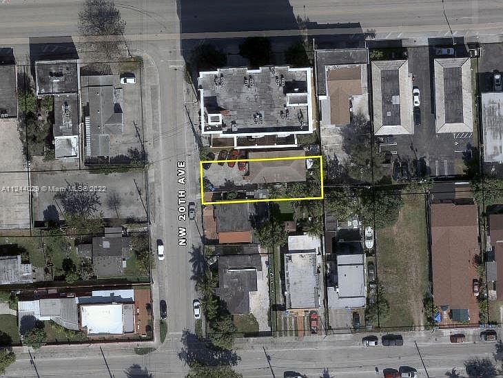 1st image of 627 NW 20th Ave