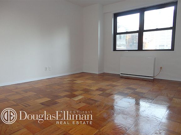 2nd image of 401 E 88th St APT 9G