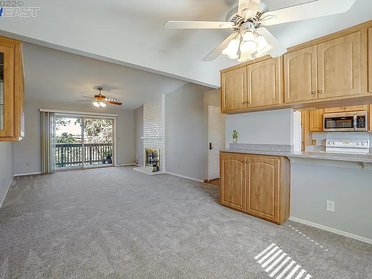 2055 Sierra Rd #111 — Photo 6