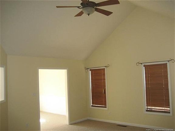 3rd image of 345 Somerset Dr