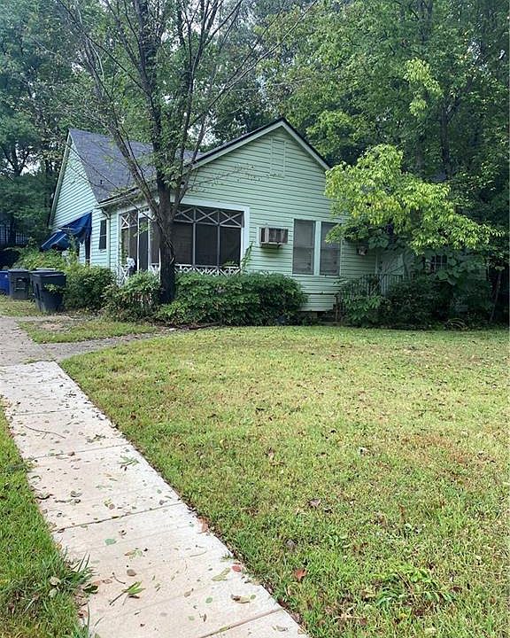 1st image of 660 Columbia St