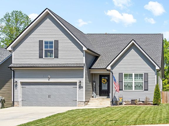 3rd image of 1812 Rains Rd