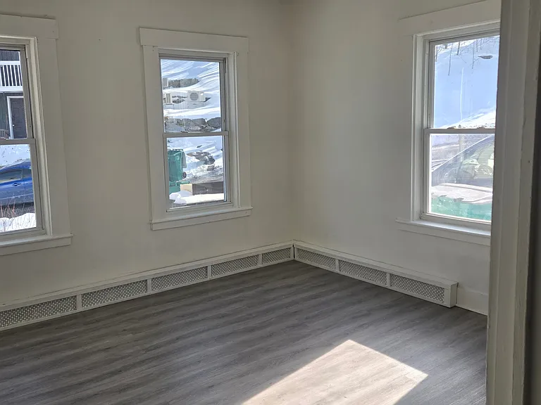 29 Beech St #1 — Photo 8