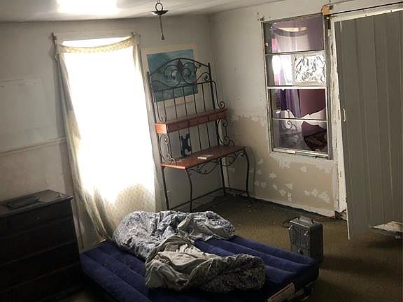 5th image of 3828 Burnice Dr