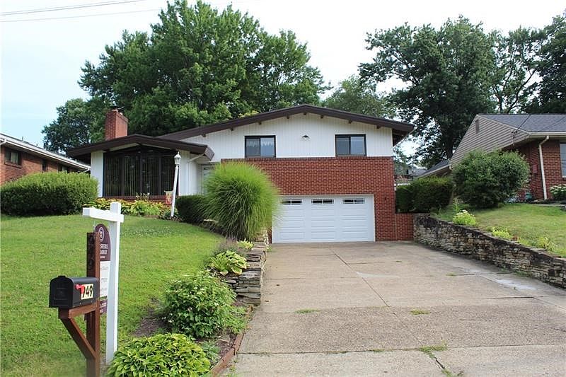 1st image of 949 Fredericka Dr