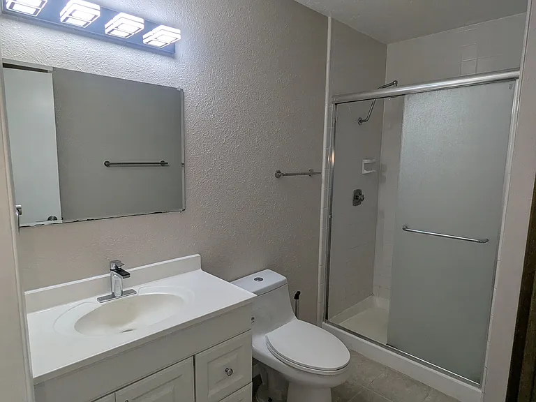 5818 Townshire Rd — Photo 15