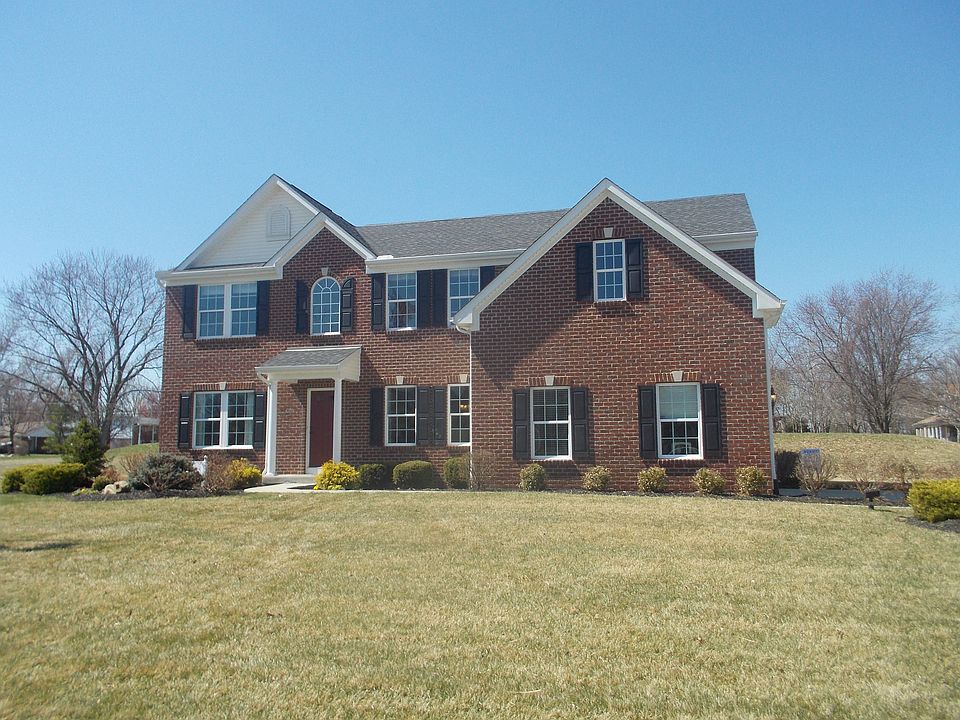 1st image of 5075 Lakota Woods Dr