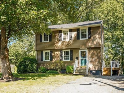 54 Maplewood Ave, Methuen, MA, 01844
