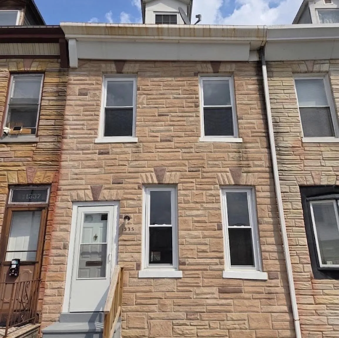 4 bed, 1204 sqft, $1,575 — Photo 1