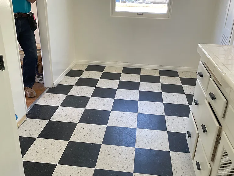 4851 Brighton Ave #A — Photo 19