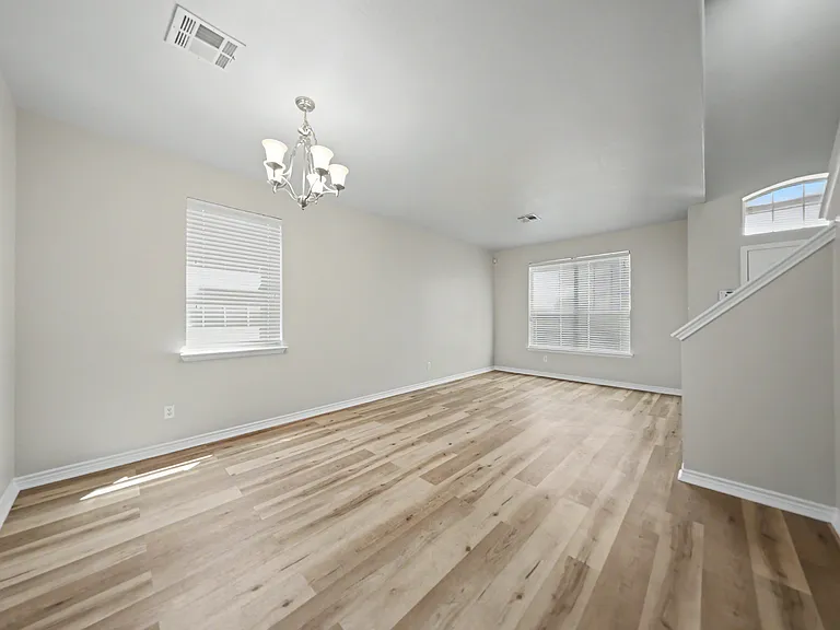 6206 Bridgewood Dr — Photo 7