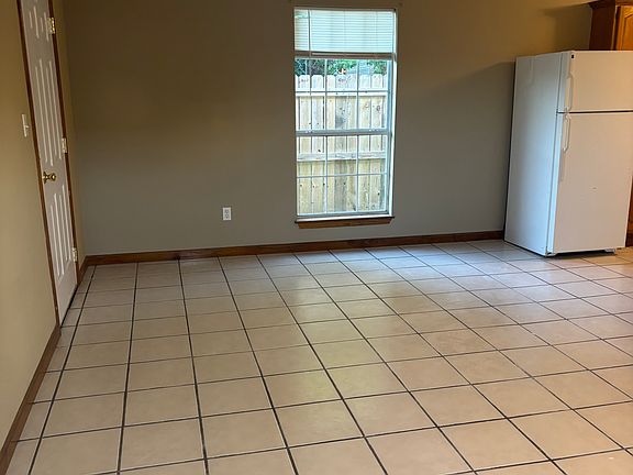 5th image of 221 Progresso Rd #26