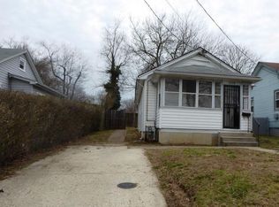208 Admiral Dr, Annapolis, MD 21401