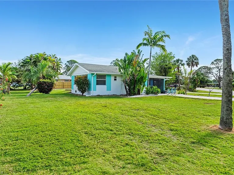 2134 Palm St — Photo 22
