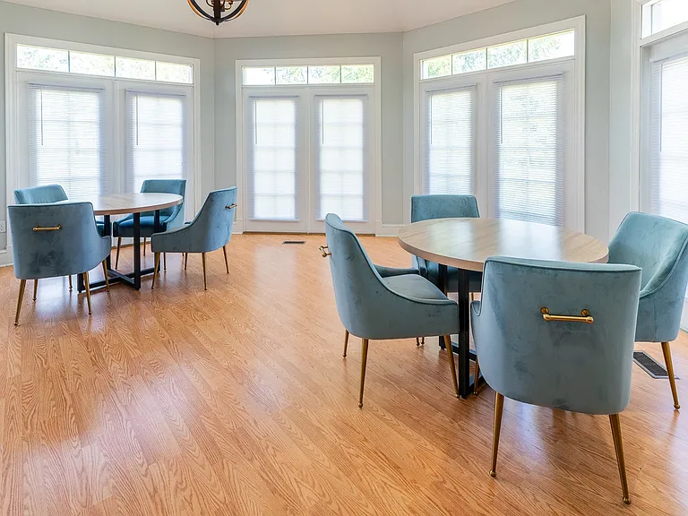 Creekside at Meadowbrook Apartments — Photo 18