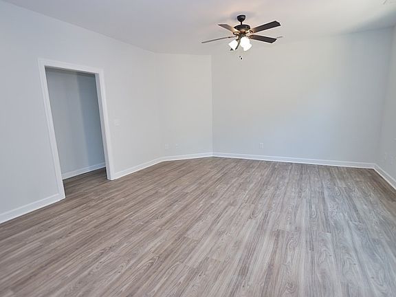 5th image of 508-B Amerson Ct