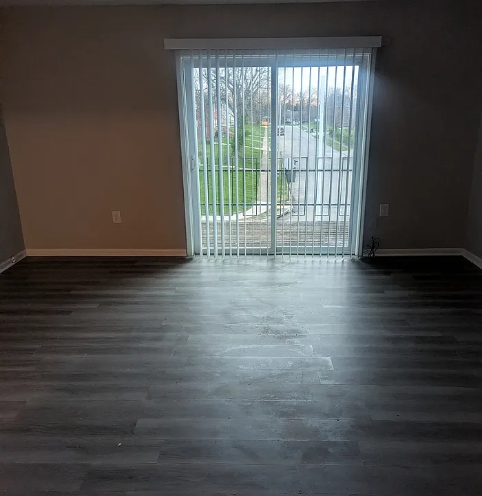 1854 Augusta Dr #33