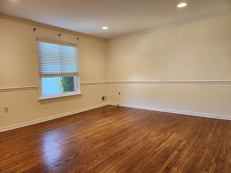 38 Park St #24E — Photo 15