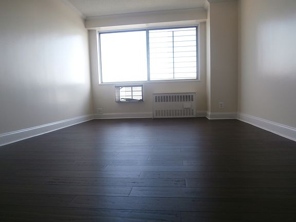 Bedroom- Hardwooden Floors