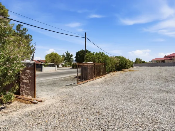 7987 E Placid St, Las Vegas, NV 89123