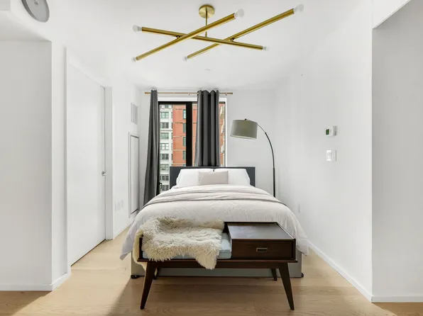 98 Front Street image 6 of 29