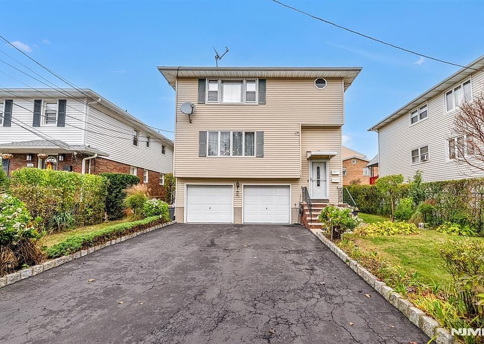 1st image of 518 Palisade Ave