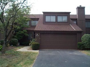 2032 Willowick Cir, Columbus, OH
