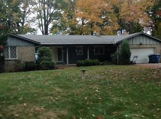 33190 Lake Rd, Avon Lake, OH 44012