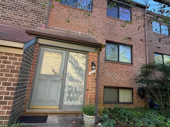 8935 Skyrock Ct, Columbia, MD 21046
