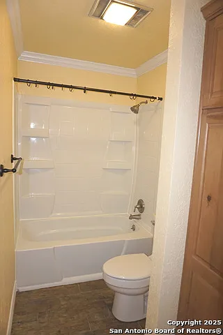 7634 Susan Elaine St — Photo 22