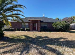 1923 Resort St, Navarre, FL 32566