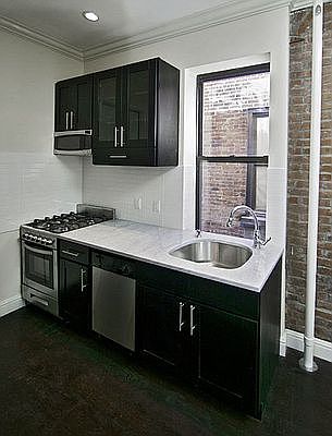 1st image of 400 E 74th St #27