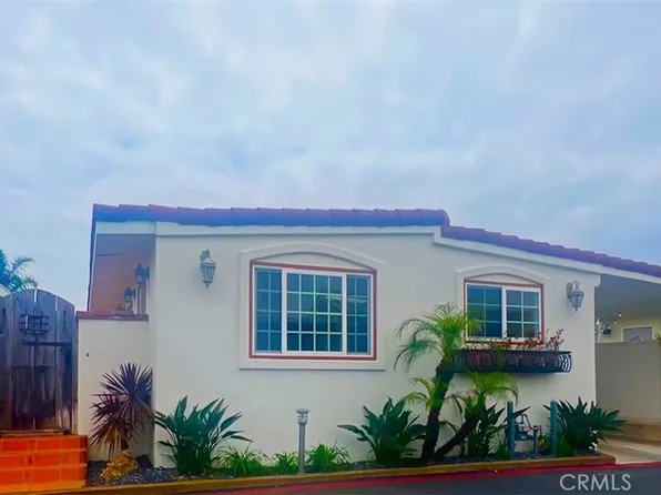 121 Yorktown, Newport Beach, CA 92660