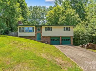 32 Swanns View Dr, Marion, NC 28752