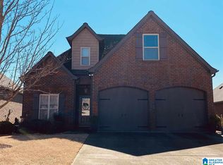 209 Glen Cross Dr, Trussville, AL 35173