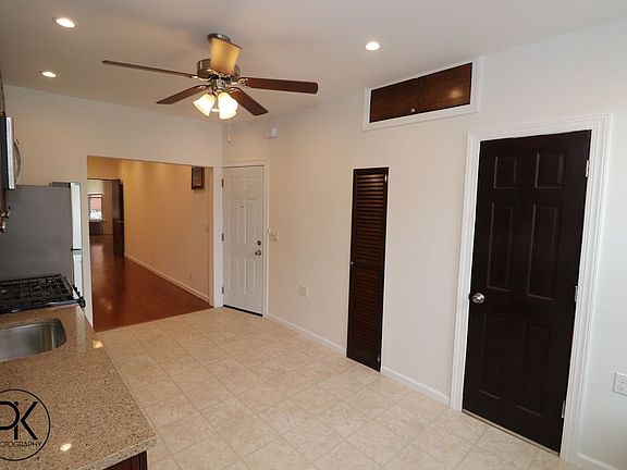3rd image of 214 Driggs Ave #2RT