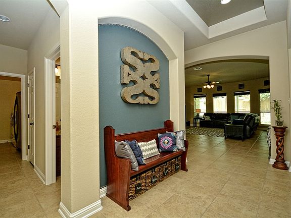 5th image of 807 Canyon Springs Dr