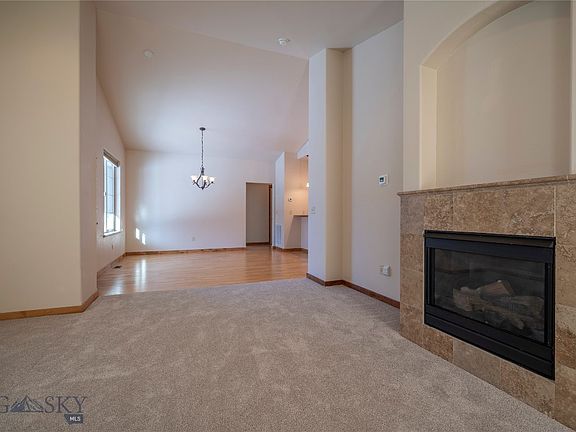 4th image of 2358 W Beall St APT 1