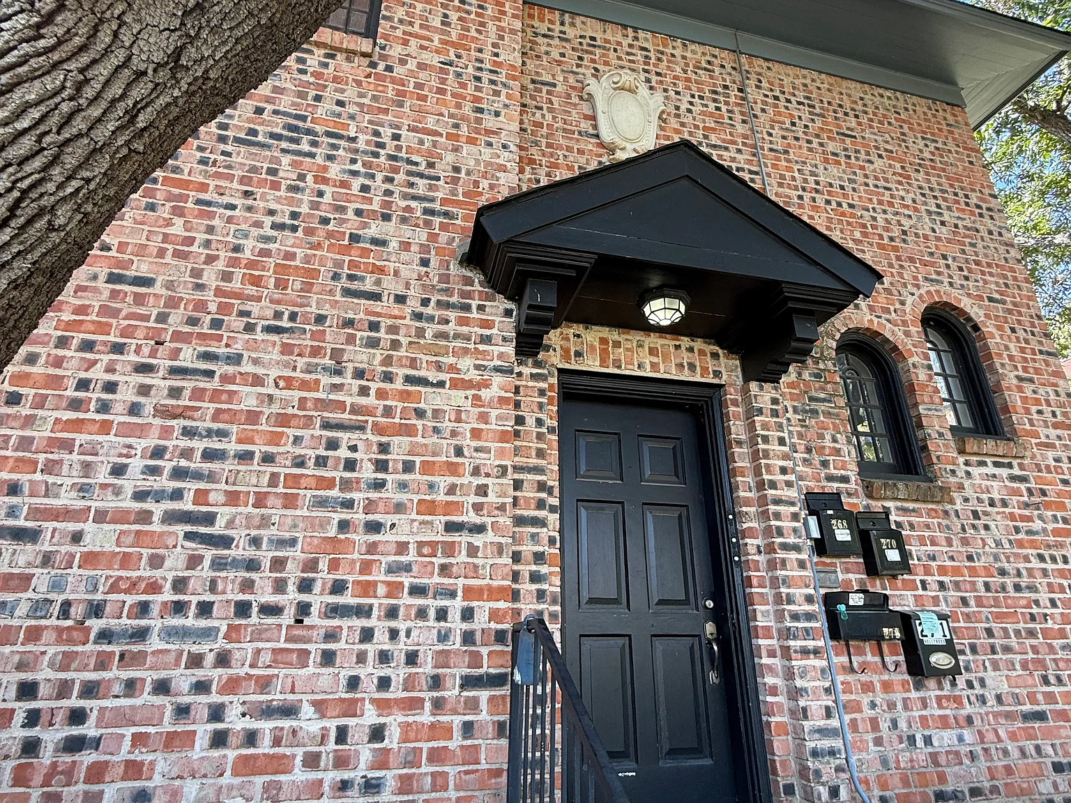 1 bed, $1,350 — Photo 2