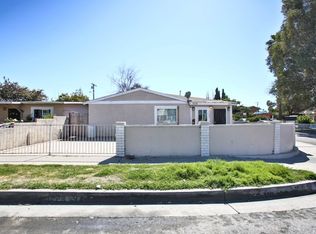12102 215th St, Hawaiian Gardens, CA 90716