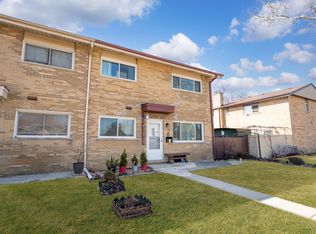 1520 Pennsylvania Ave, Des Plaines, IL 60018
