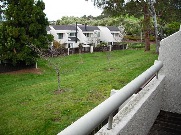 4th image of 1765 Flint Creek Way