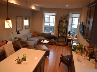 2056 N Damen Ave #3, Chicago, IL 60647